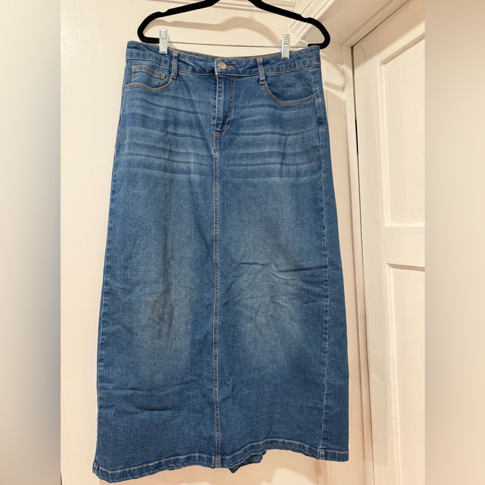 Long blue denim Jean skirt